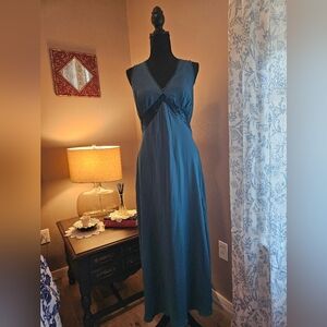 Wild Fable Blue Sleeveless V-Neck Pleated Maxi Dress